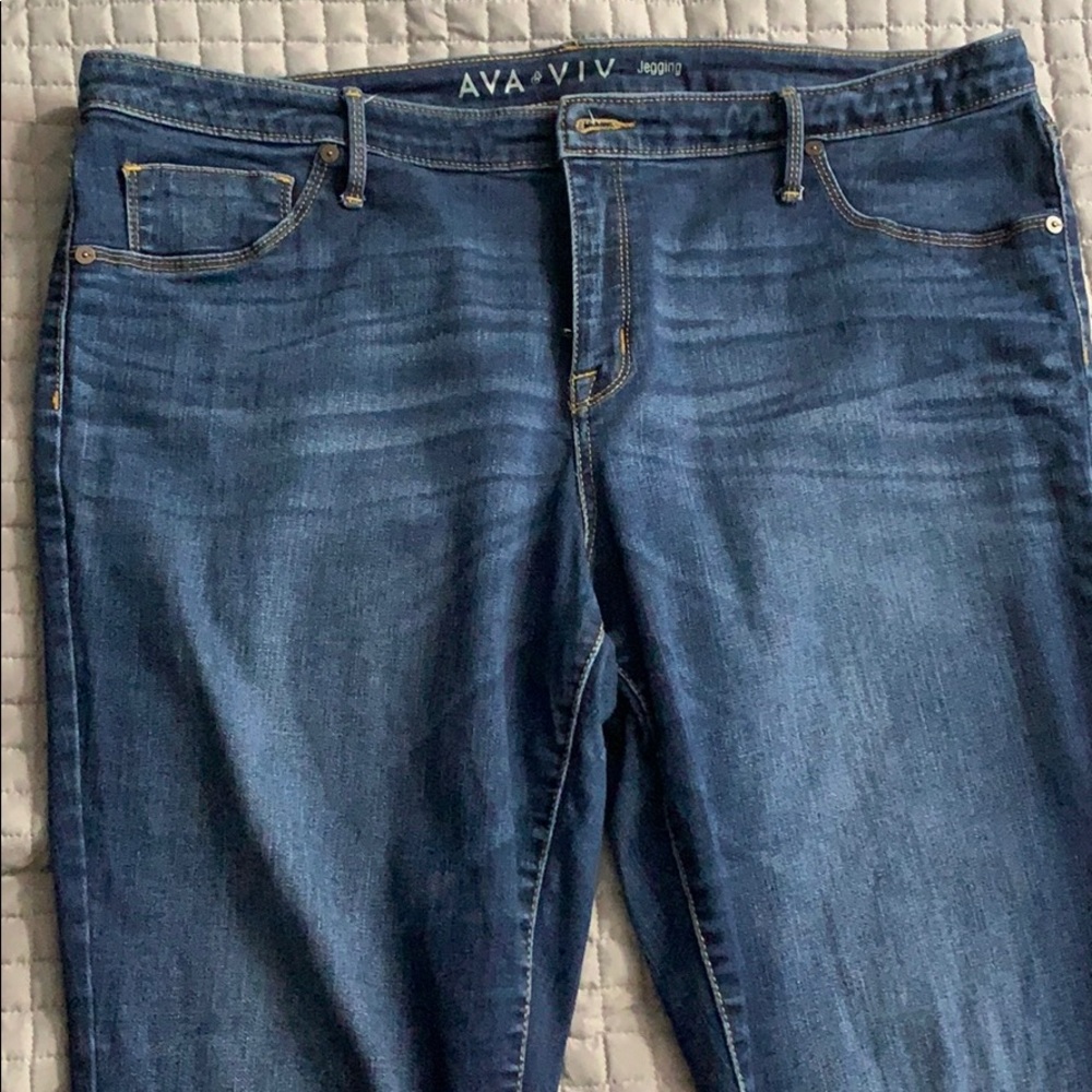 ALMOST NEW Ava & Viv Jeggings